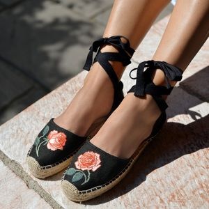 Black Espadrilles Soludos limited vogue edition